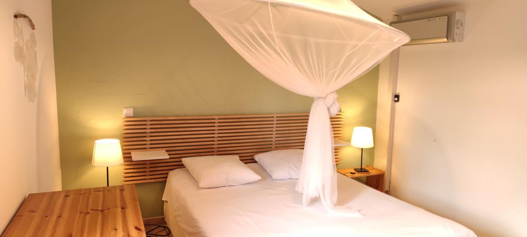 La Rose Des Vents & Spa - Gite La Parenthese Neoules Luaran gambar